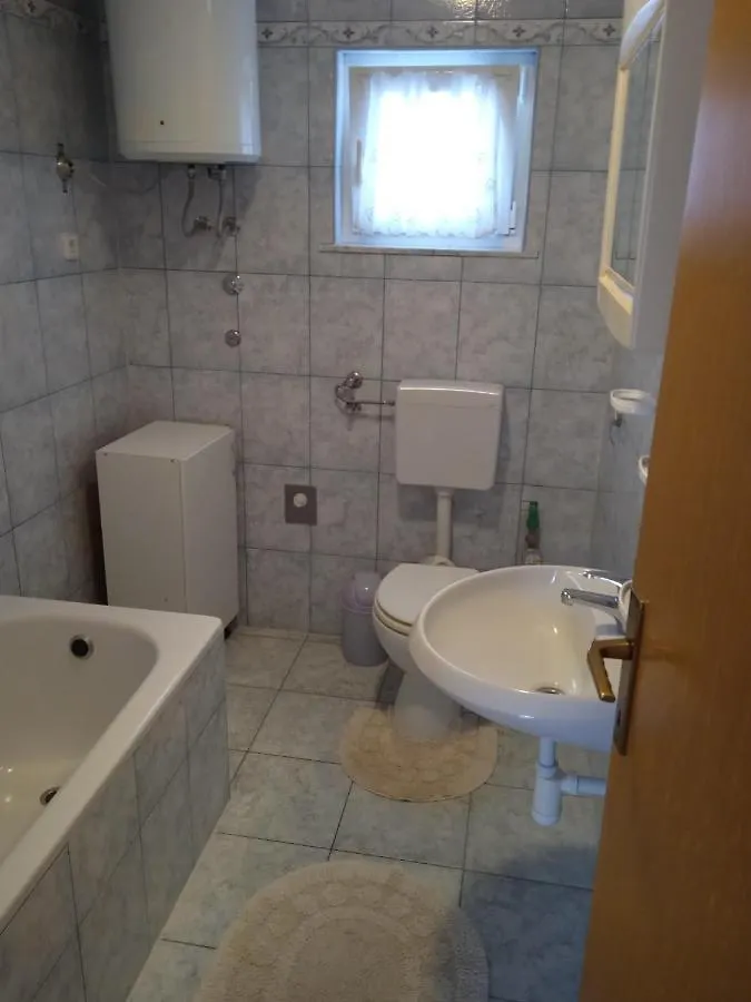 Apartment Sunshine Vir